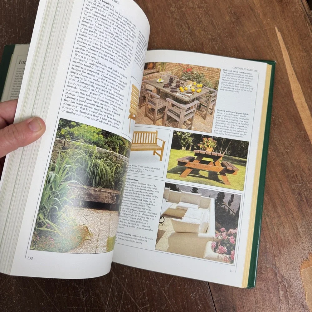 John Brookes The Garden‎ Book Designing Creating Maintaining Your Garden